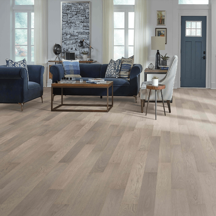 Laminate Mohawk - RevWood Plus - Adler Creek - Stones Throw Oak - Laminate Flooring Mohawk