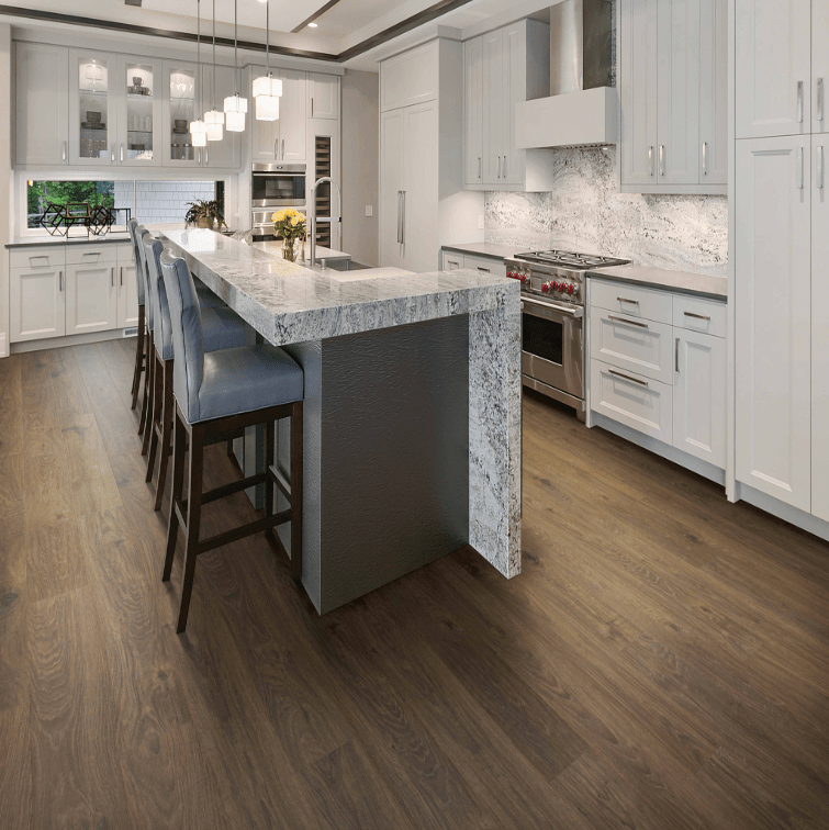 Laminate Mohawk - RevWood Plus - Casita Terrace - Cottonwood Oak - Laminate Flooring Mohawk