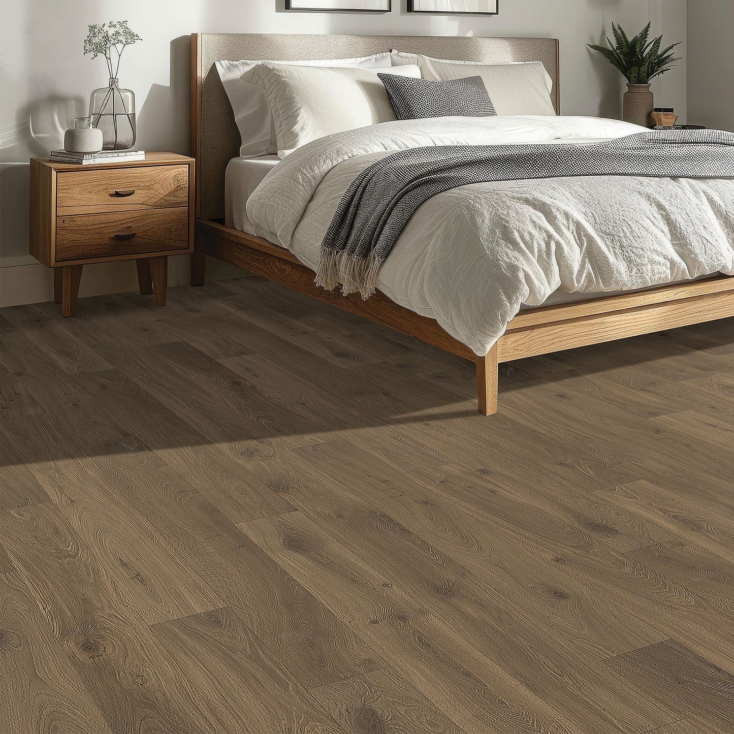 Laminate Mohawk - RevWood Select - Gardenia Lake - Dusk Oak - Laminate Mohawk