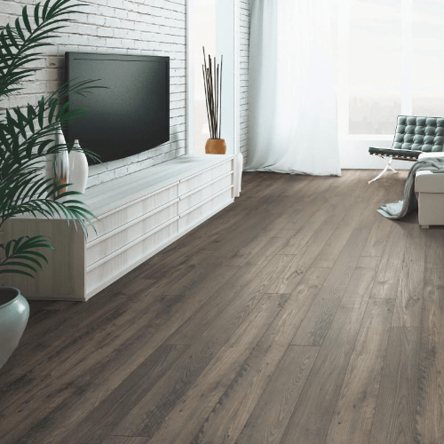 Mohawk Kingmire Millstone Chestnut Laminate