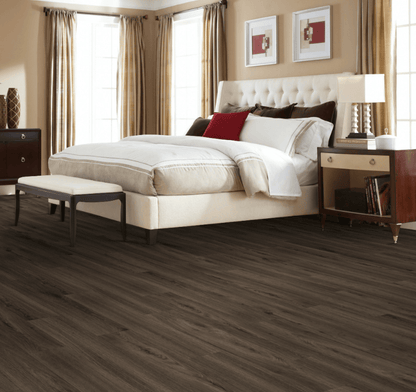 Luxury Vinyl Plank Mohawk - SolidTech Essentials - Whitmore Terrace 4.5 - Blake - LVP Mohawk