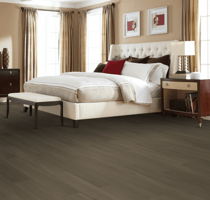 Luxury Vinyl Plank Mohawk - SolidTech Essentials - Whitmore Terrace 4.5 - Odette - LVP Mohawk