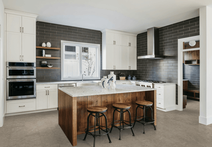 Luxury Vinyl Plank Mohawk - UltimateFlex - Loose Lay - Whitmore Terrace - Corinth - LVP Mohawk